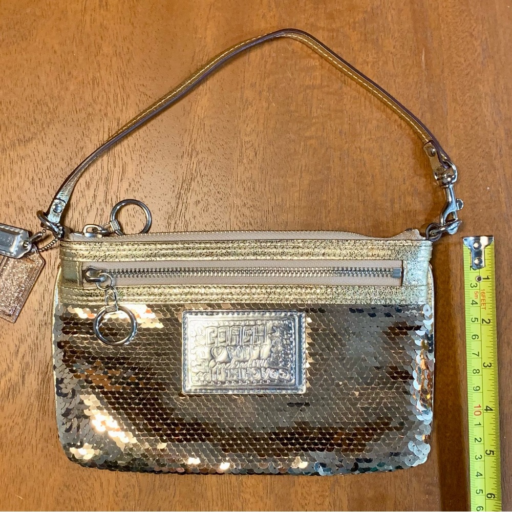 Coach Poppy Gold Sequin Wristlet / small shoulder bag, leopard lining - Picture 4 of 10